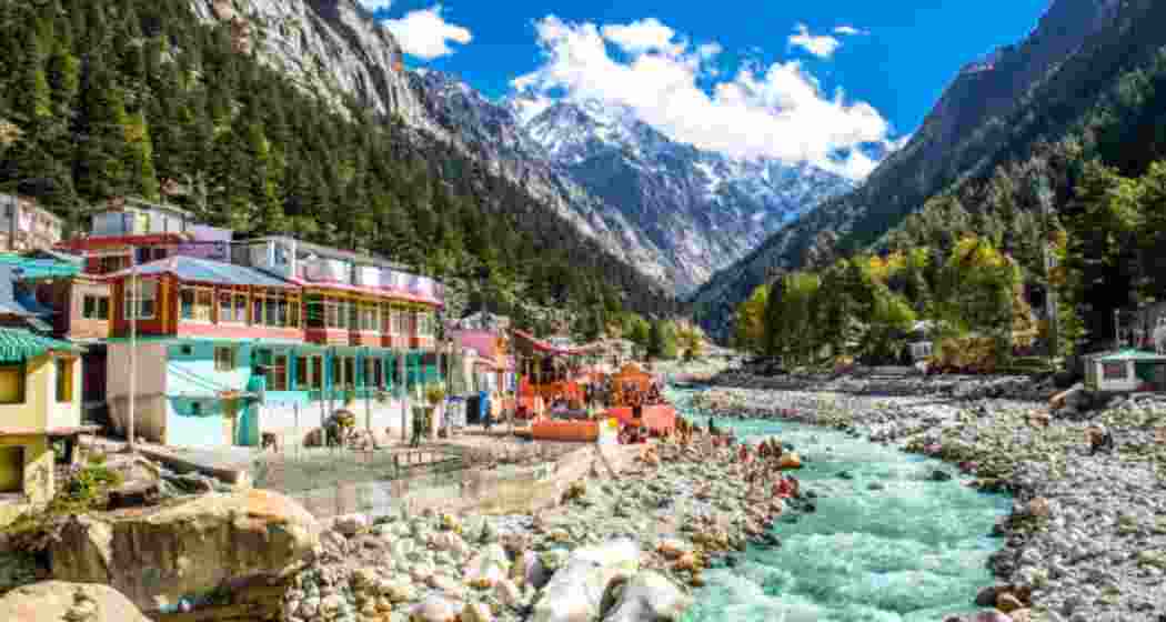With seasonal snow arriving, Gangotri temple begins winter closure.