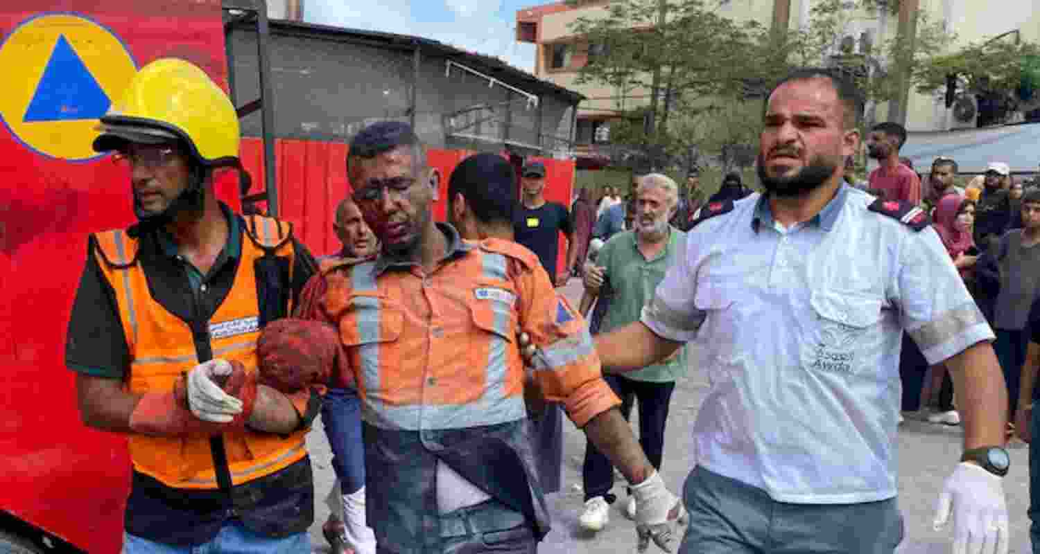 An Israeli missile hit Nasser Hospital’s fourth floor in southern Gaza on Monday, killing 19 people, including four journalists, officials said.