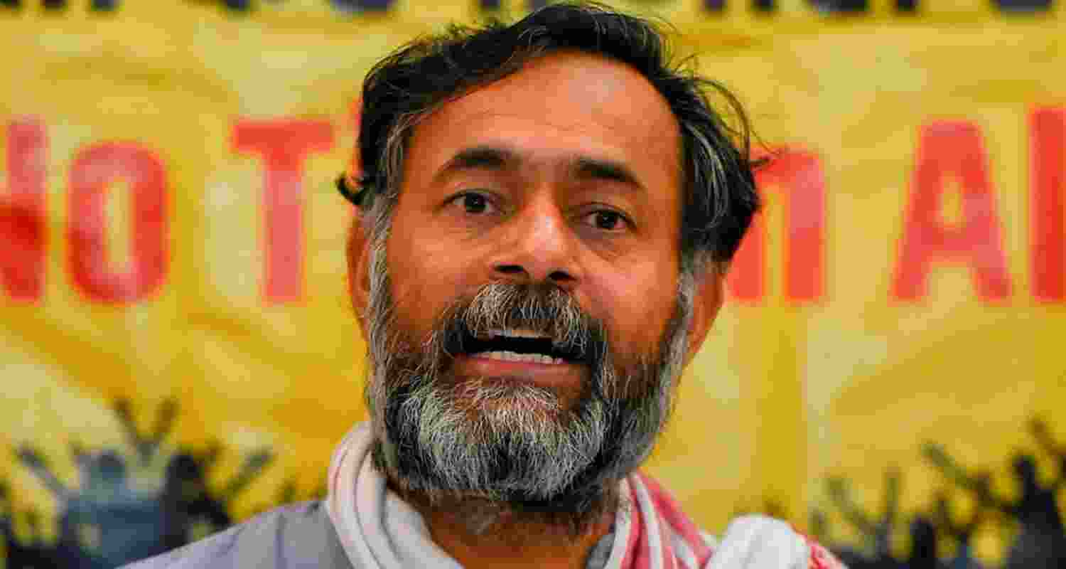 Yogendra Yadav Faces Attack During Democracy Event in Akola, Maharashtra.