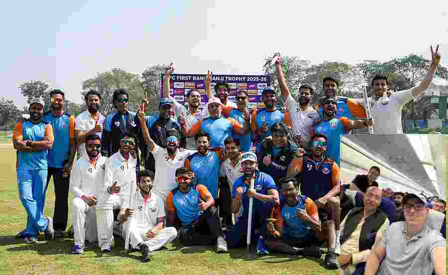 Omar heads to Hubbali to cheer J&K team in Ranji trophy finals