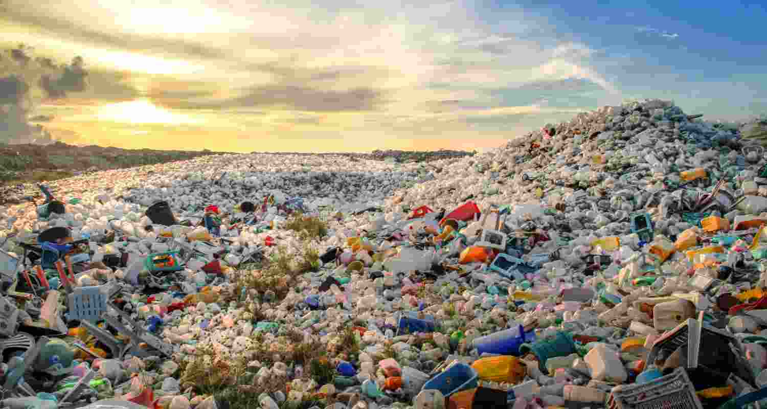 Plastic pollution soars in India due to waste mismanagement