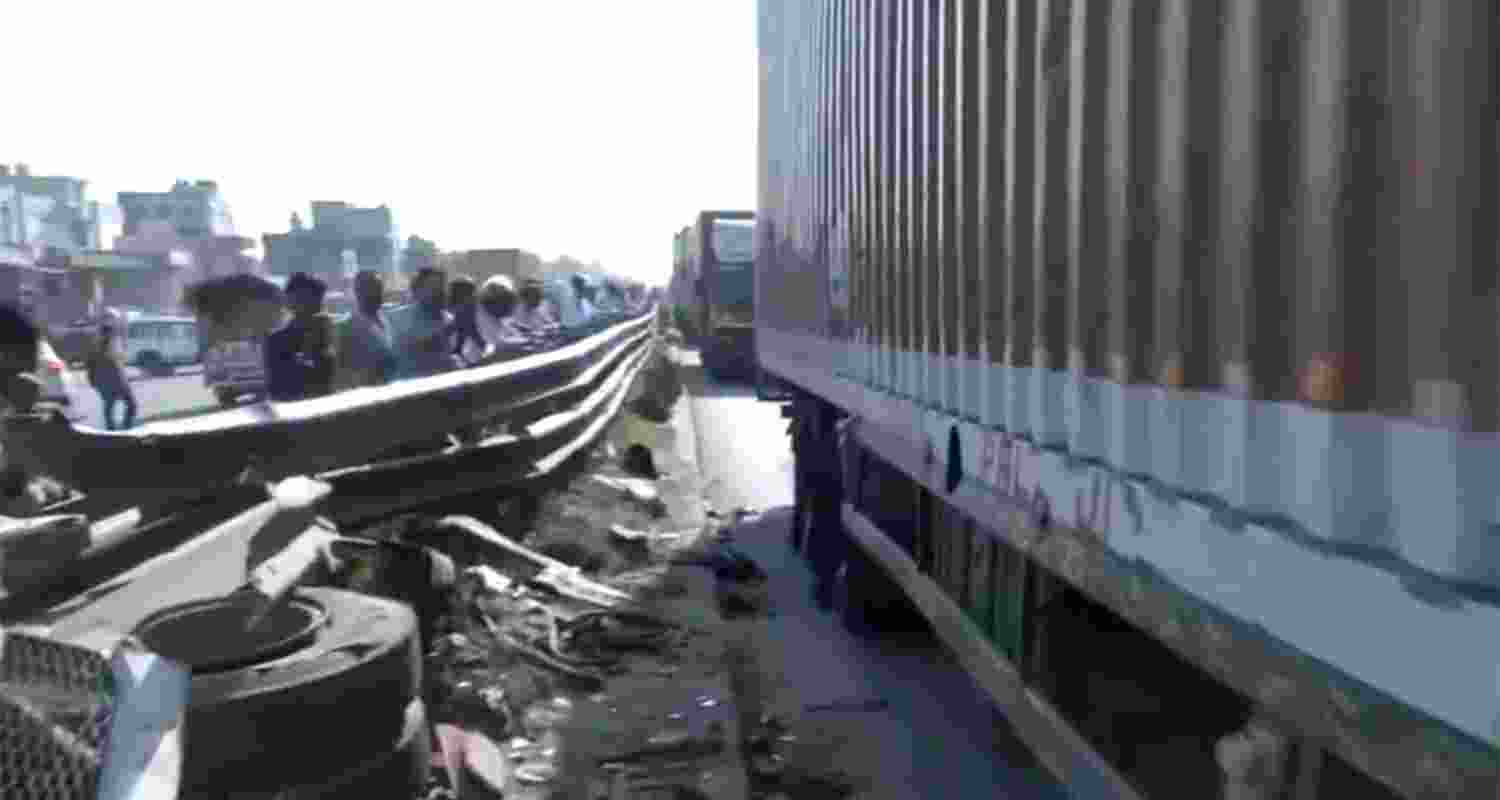 13 dead in Jaipur after trolley overturns in Loha Mandi area
