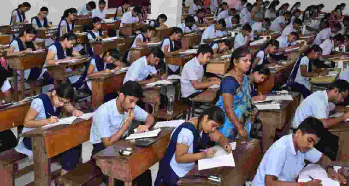 This year’s cohort shows a significant gender gap, with 5,44,606 female candidates compared to 4,26,733 males, along with one transgender candidate.