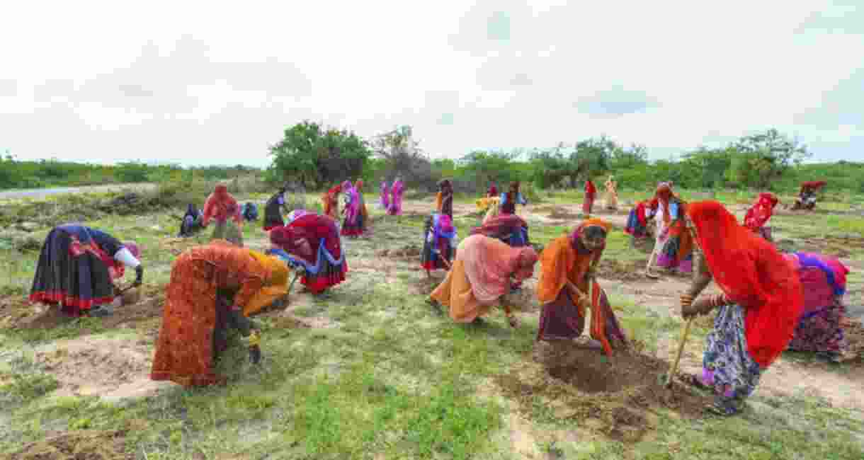 MGNREGA set to resume in Bengal after long impasse