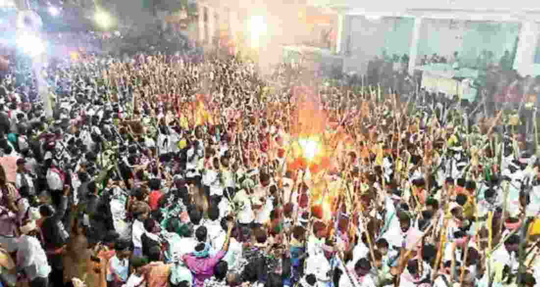 The Banni festival, which takes place on Vijayadashami, is an annual event that draws thousands of villagers from neighbouring regions.