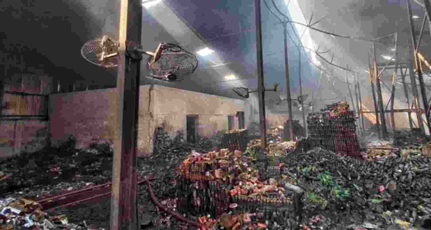 According to officials, the fire started in the three-storey section on the west side of the decorator’s warehouse and subsequently spread rapidly, engulfing both the decorator’s facility and the adjacent Wow Momo warehouse.