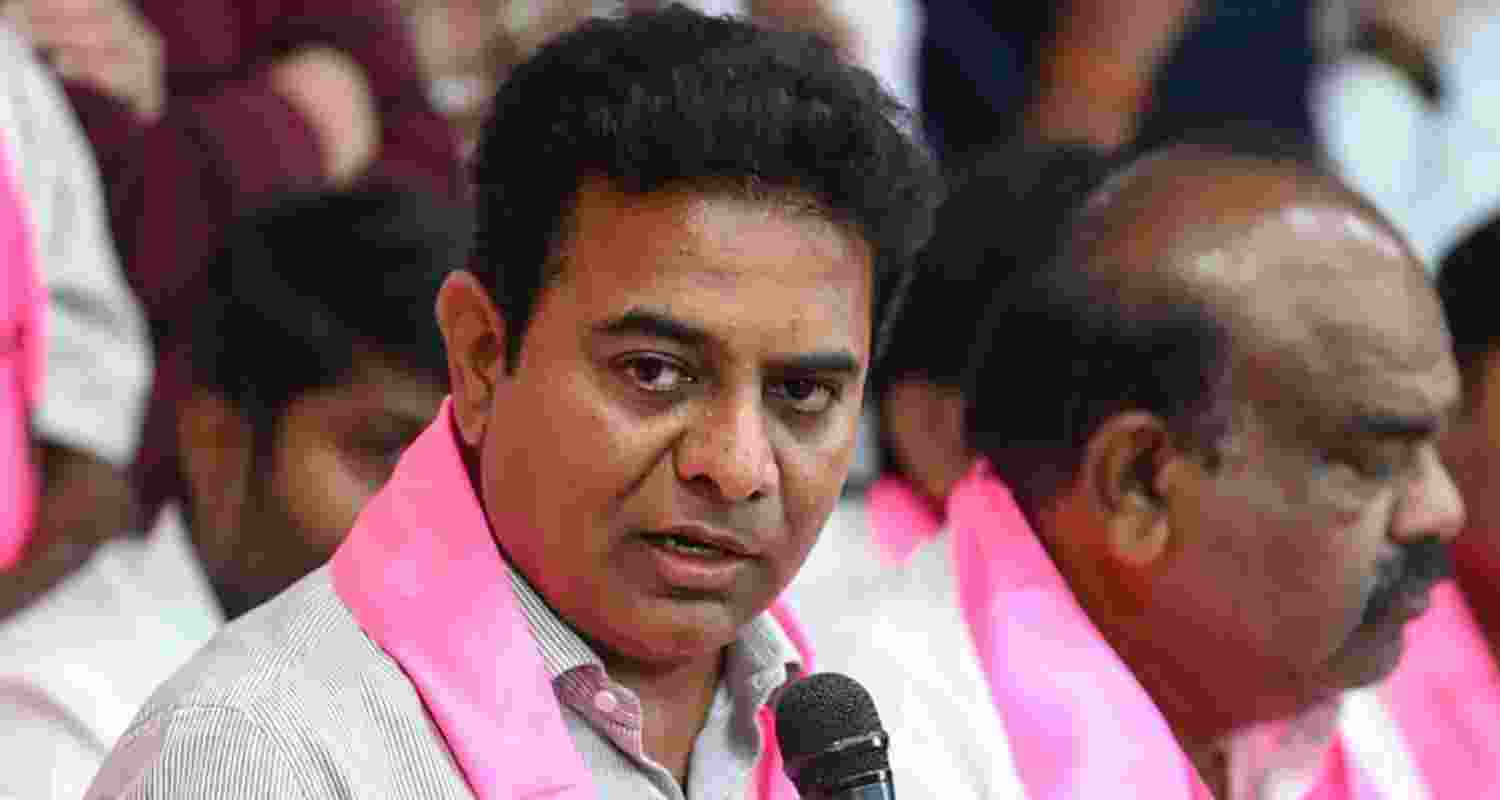 Telangana HC bars KTR's arrest in Formula-E case till Dec 30
