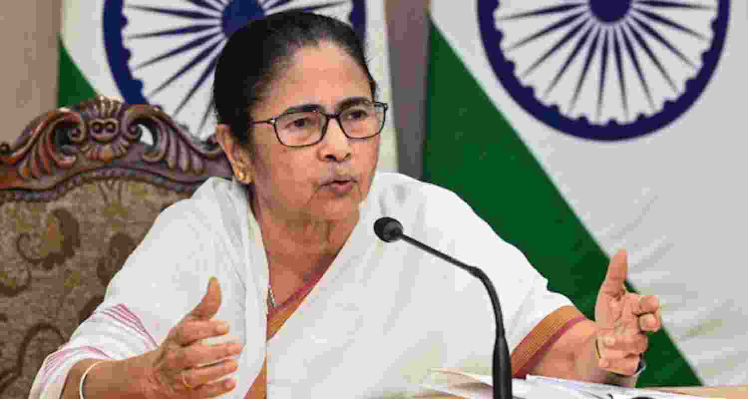 Mamata eyes victory in 2026 assembly polls; reaches out to Centre