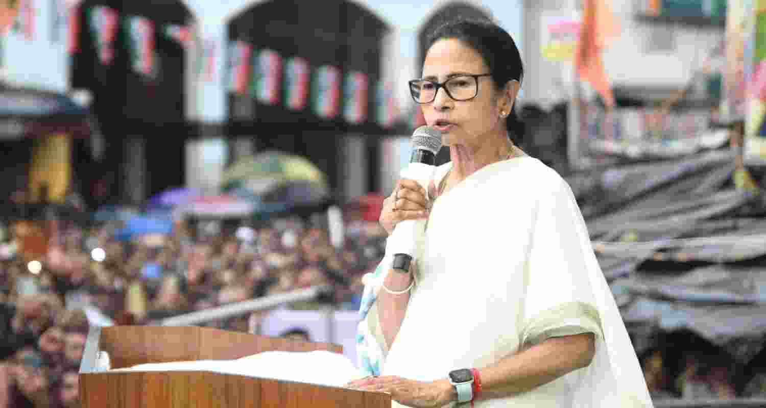 Mamata hits out at Centre, ECI: I’ll kill you like ants Mamata hits out at Centre, ECI: I’ll kill you like ants