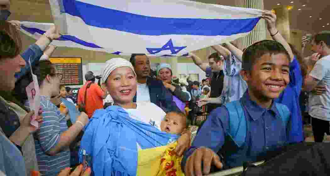 Members of the Bnei Menashe community receive a warm welcome in Tel Aviv after being airlifted from India’s Northeast.