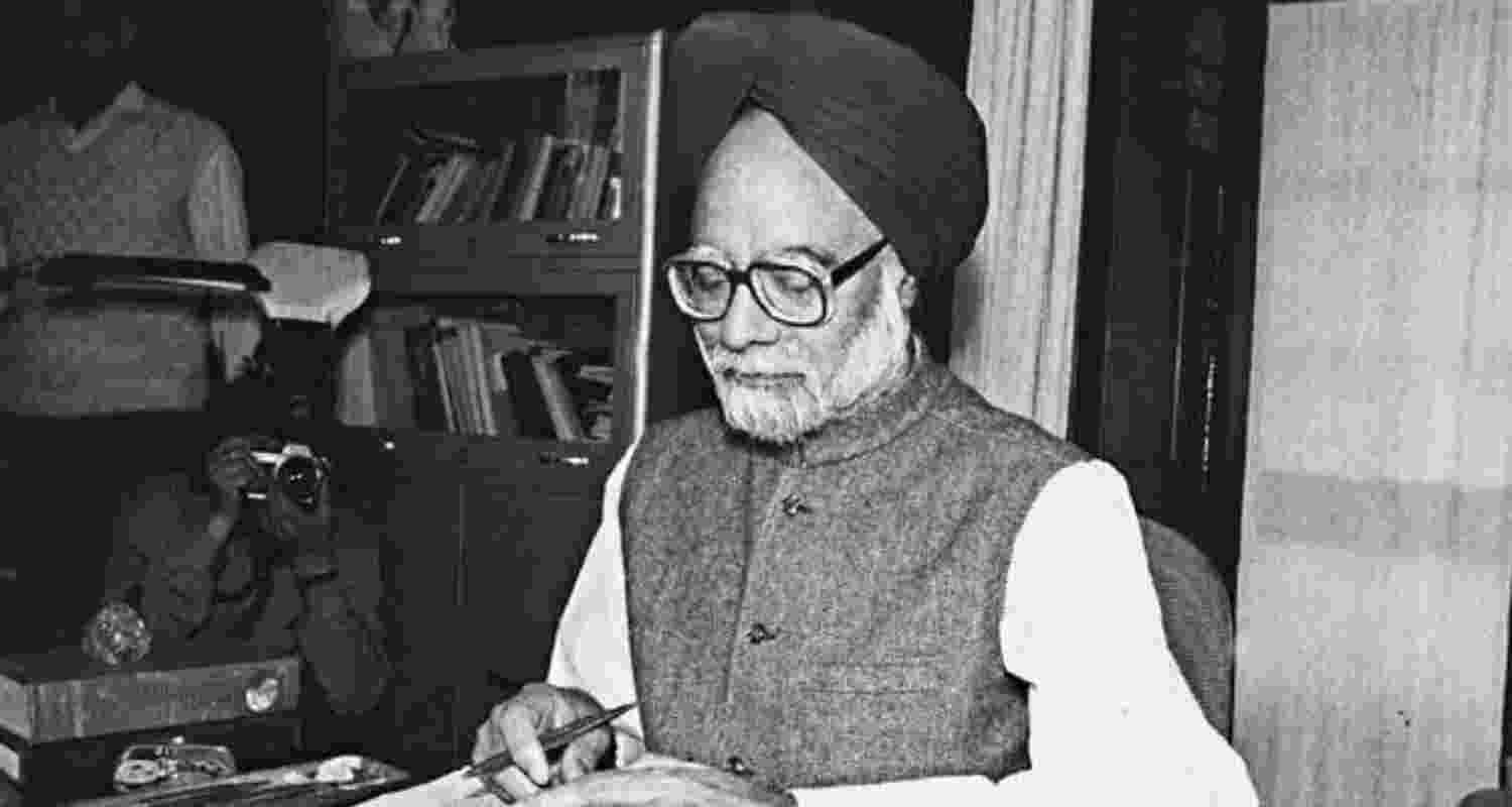 Govt to allocate space for Manmohan Singh's memorial: MHA