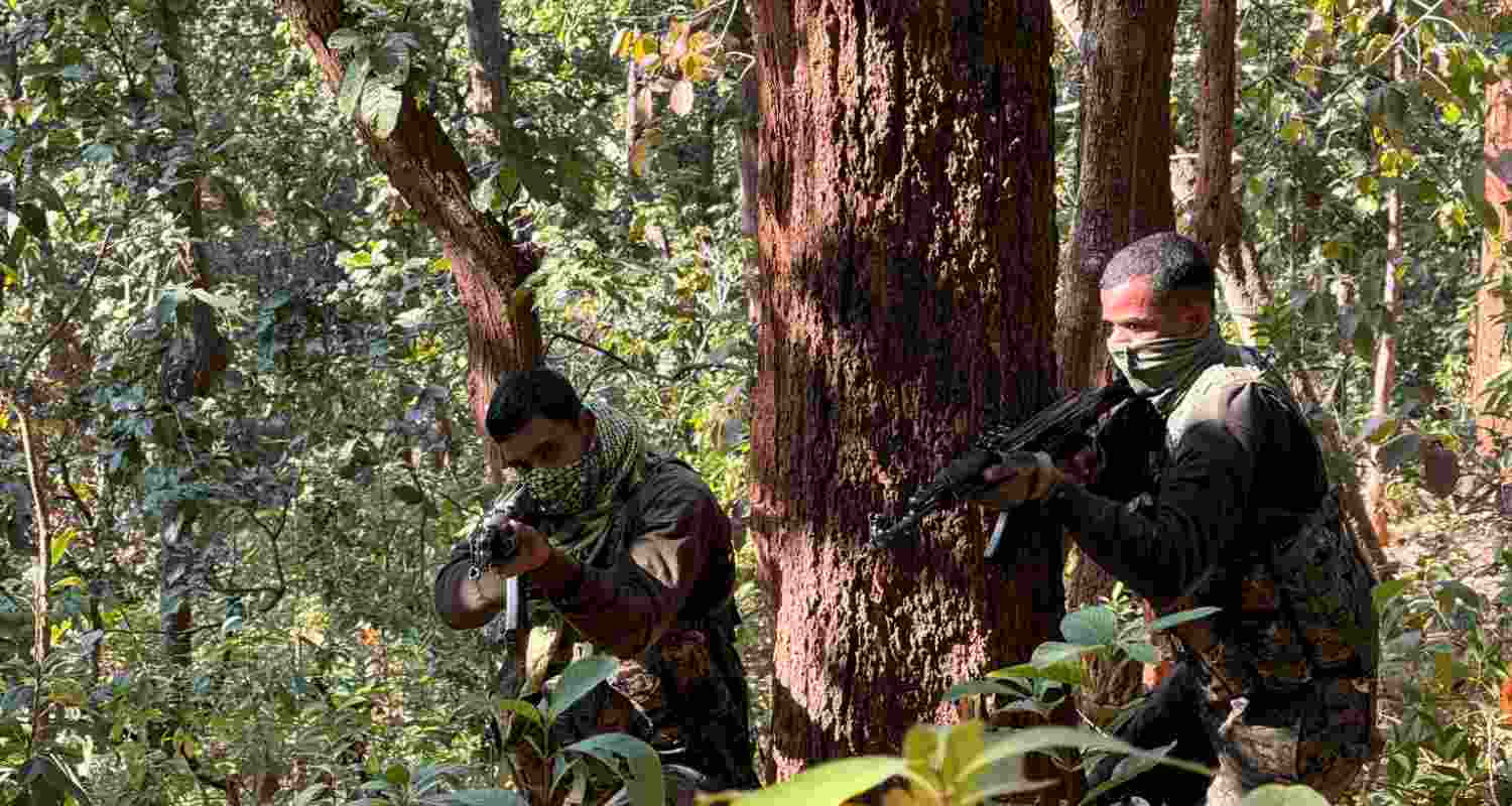 Security forces kill top CPI-Maoist leader Anal Da, carrying a ₹1 crore bounty, and over 15 Maoists in a major anti-insurgency operation in Jharkhand