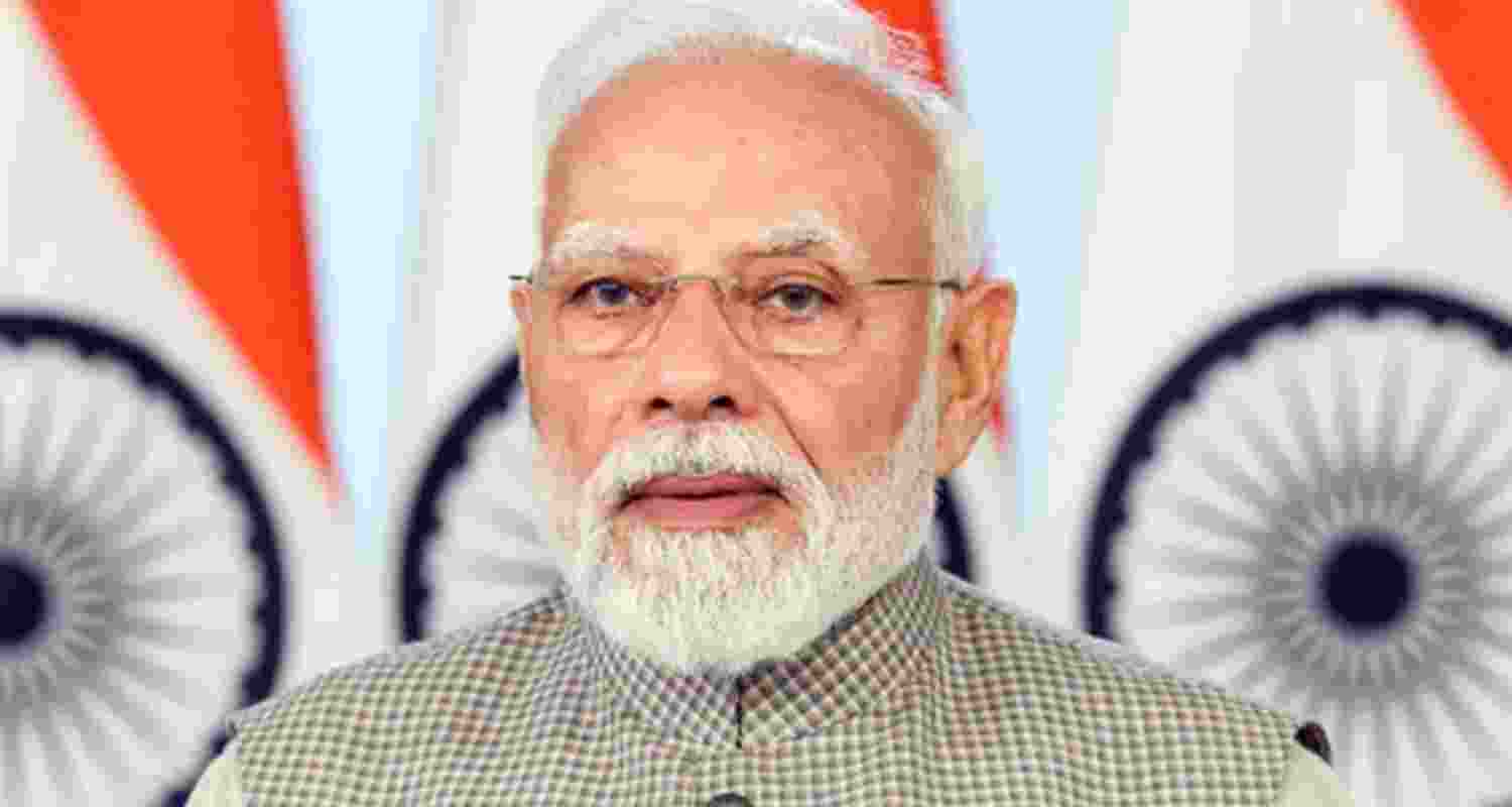 PM Modi backs handloom sector on National Handloom Day