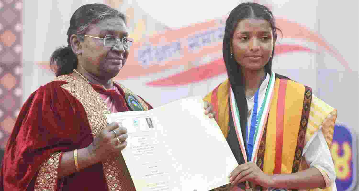 President Droupadi Murmu graced the 7th convocation of Central University of Himachal Pradesh