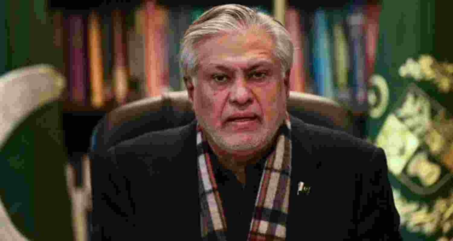  Pakistan's Deputy Prime Minister and Foreign Minister Ishaq Dar 