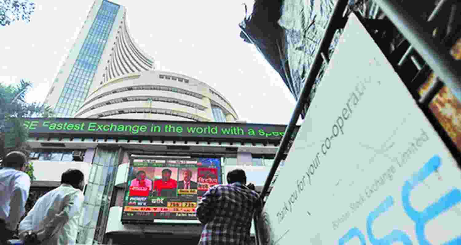 Sensex up 200 pts, Nifty above 25,150 in early trade