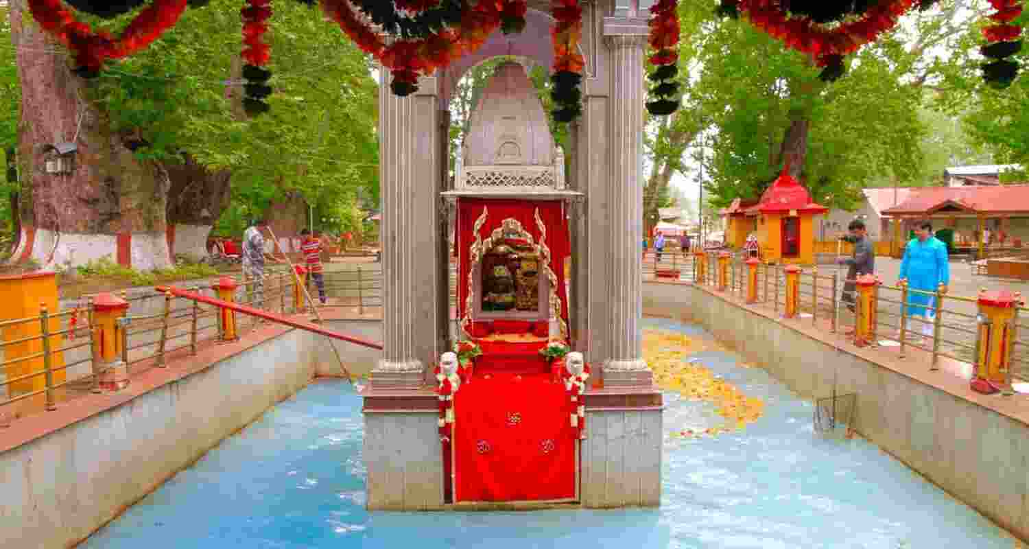 Away from homeland, KPs celebrate Kheer Bhawani fest across India