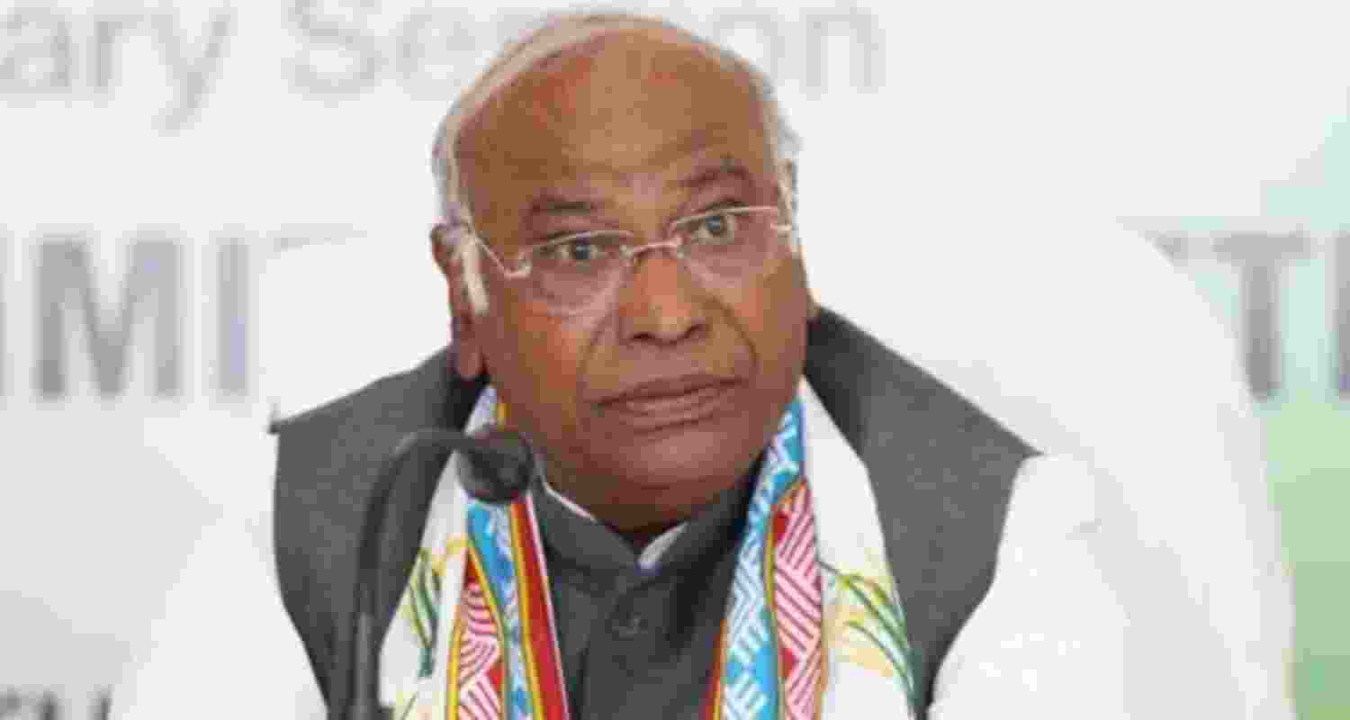 'Initiate process to elect LS Dy Speaker' :  Kharge writes to PM