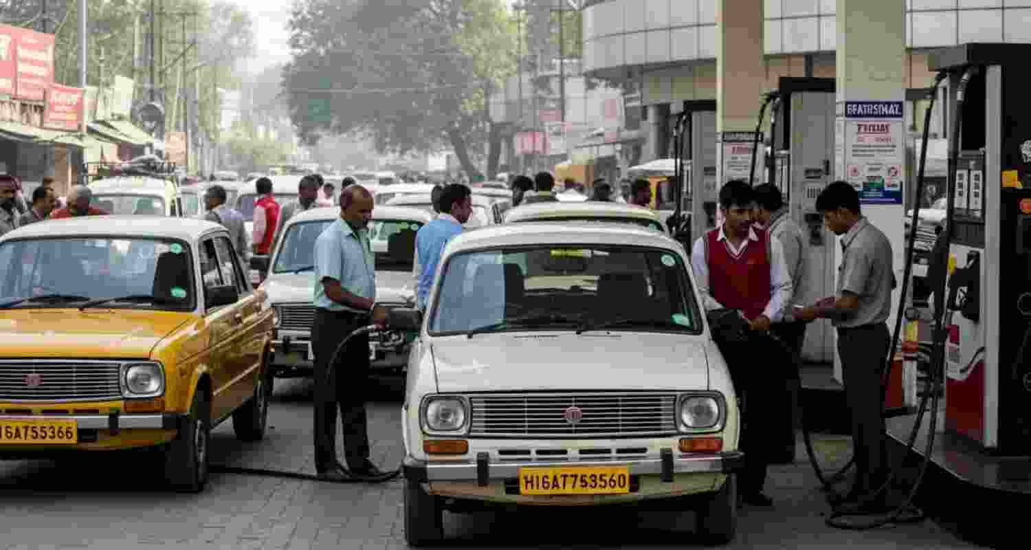 As Delhi govt hits 'pause' on fuel ban, what's behind U-turn...?