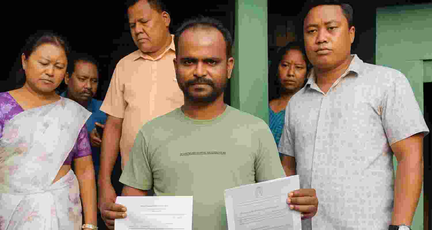 Assam Foreigners Tribunal summons WB panchayat head in NRC case