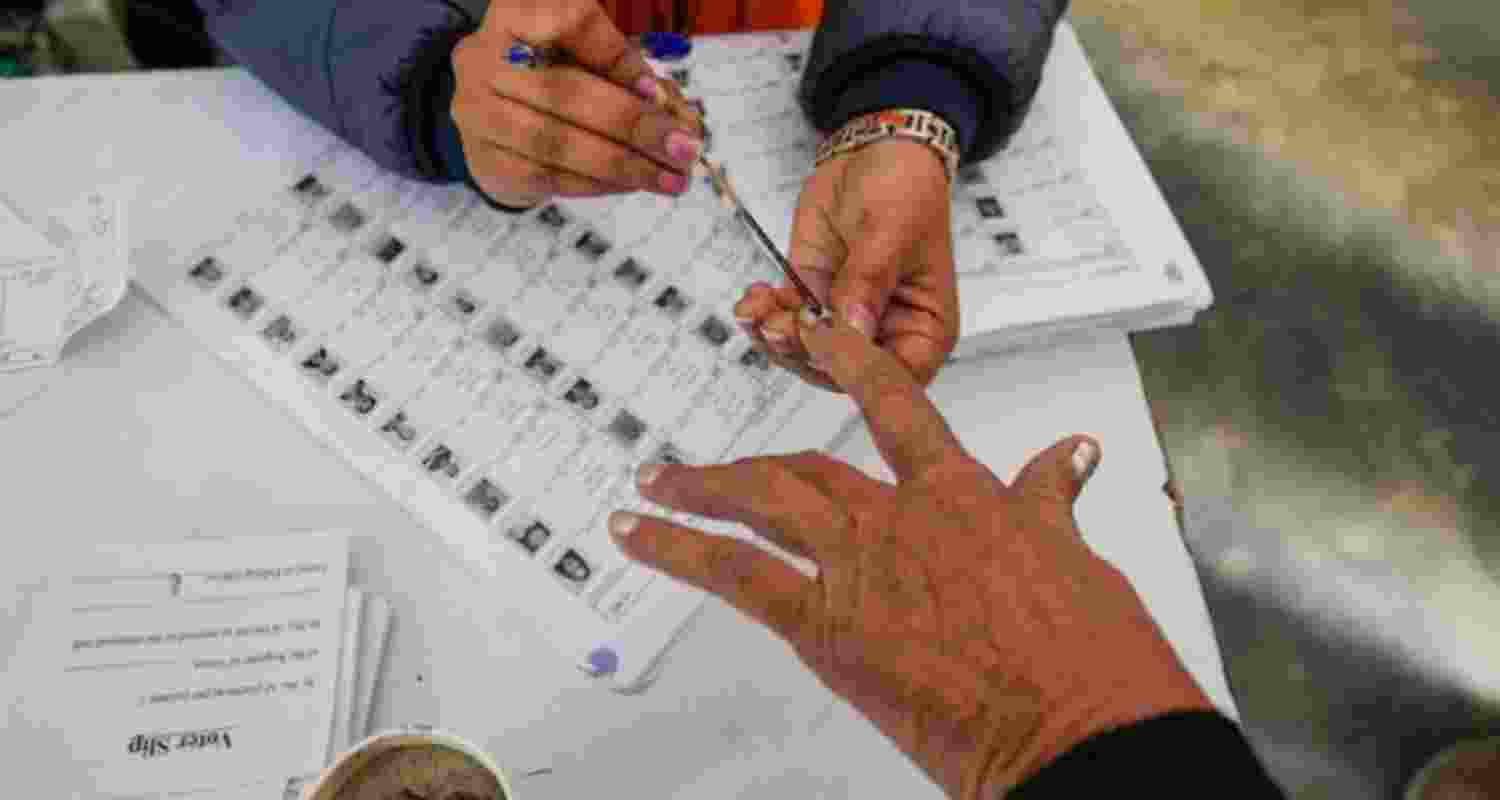 The bypoll is widely expected to be a triangular contest between the ruling BJP, the opposition BJD, and the Congress, all of whom have already launched intensive campaigns for their respective candidates.