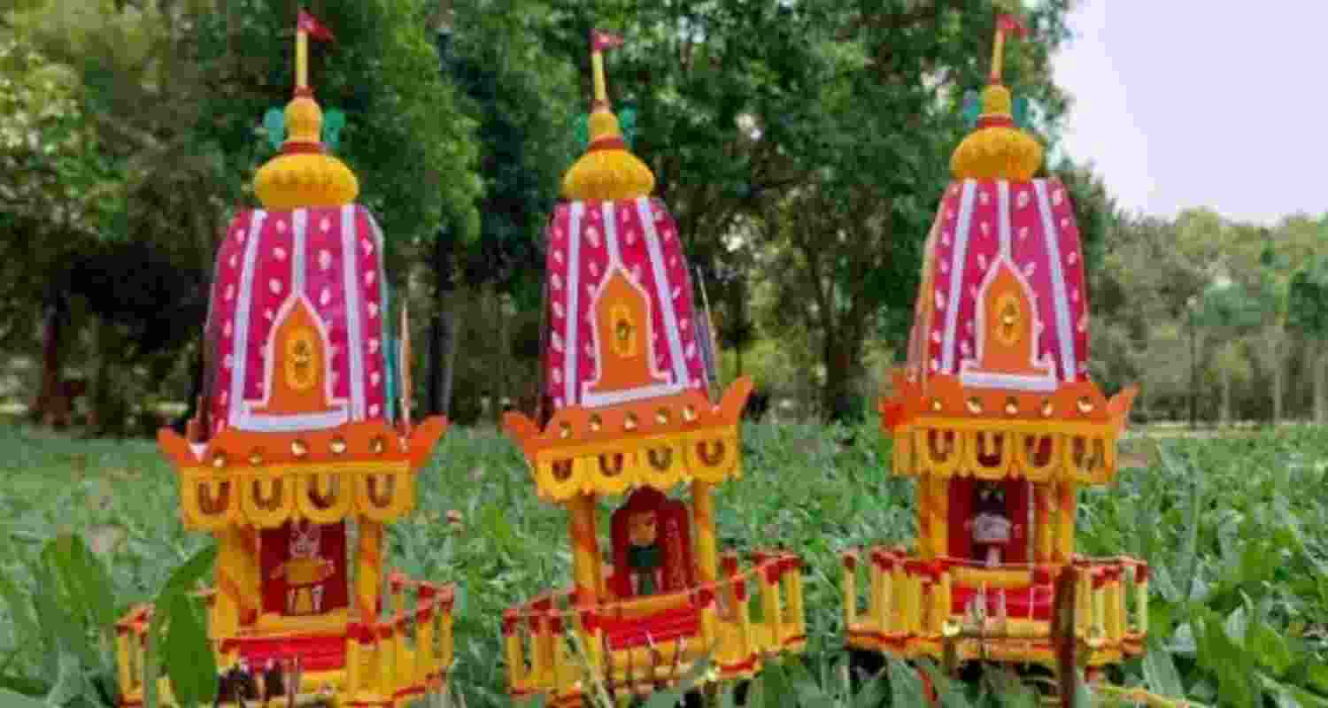Odisha trader uses matchsticks to make Lord Jagannath chariot, discards wood
