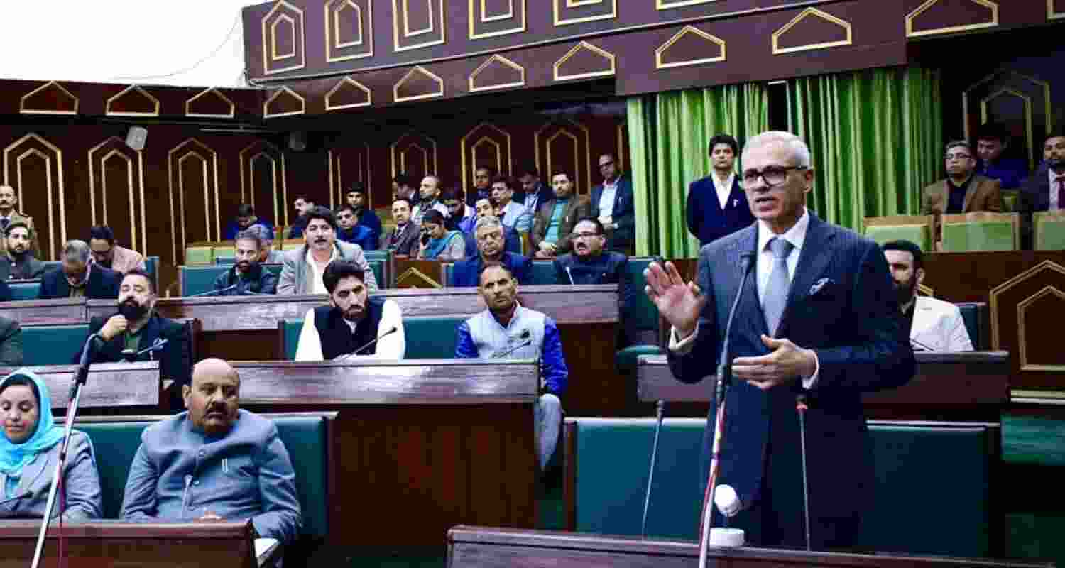 J-K CM admits no control over police as Oppn walks out