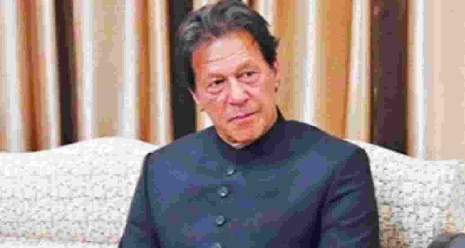 Prefer jail over slavery: Imran calls for protest against regime