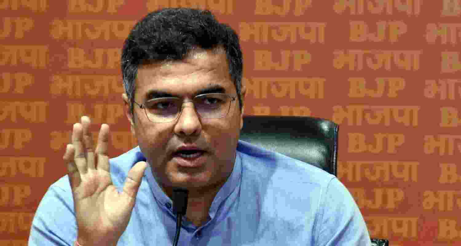 Delhi plans tap water supply under long-term scheme: Min