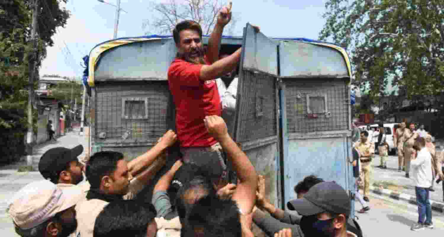 Several detained as J&K police foil PDP’s Lal Chowk march