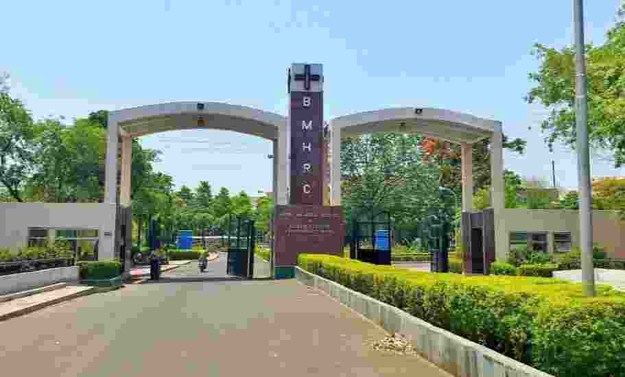 Bhopal gas tragedy victims condemn BMHRC merger with AIIMS