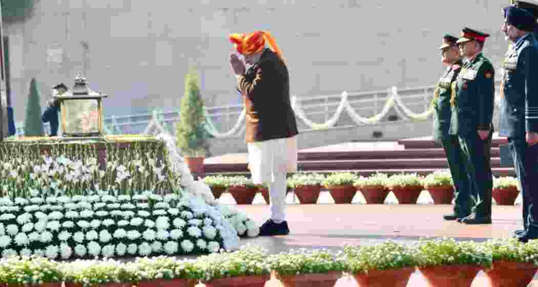 Prime Minister Narendra Modi lays a wreath at the National War Memorial on Republic Day, honouring the sacrifices of 25,942 soldiers whose names are inscribed on the memorial's granite tablets.