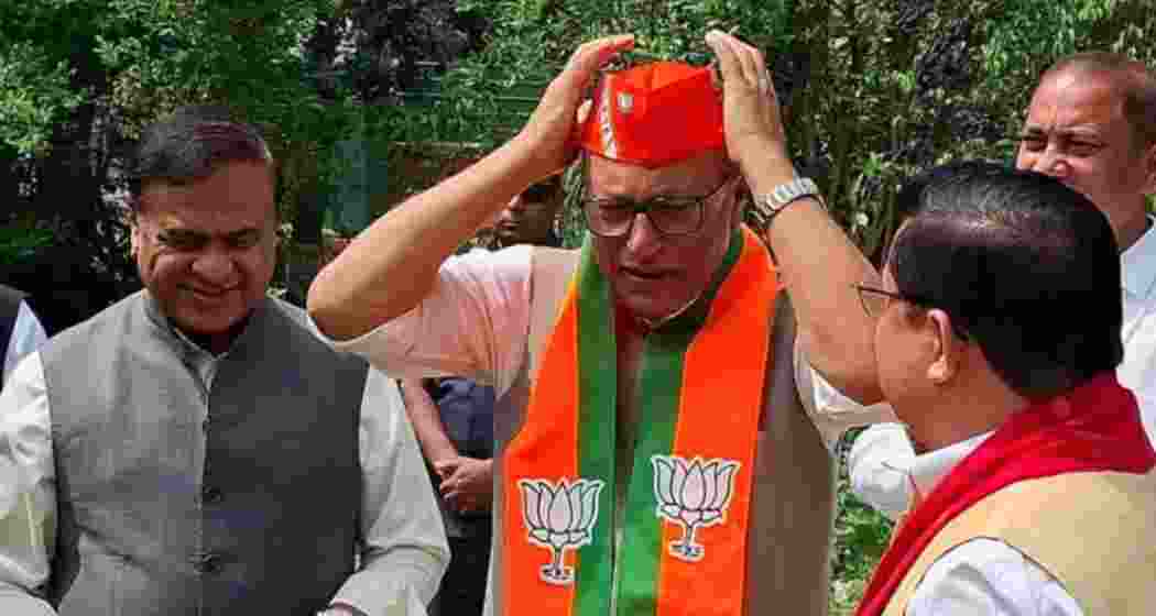 Pradyut Bordoloi joins the BJP in New Delhi in the presence of Himanta Biswa Sarma, Dilip Saikia and Pabitra Margherita, a day after quitting the Congress.