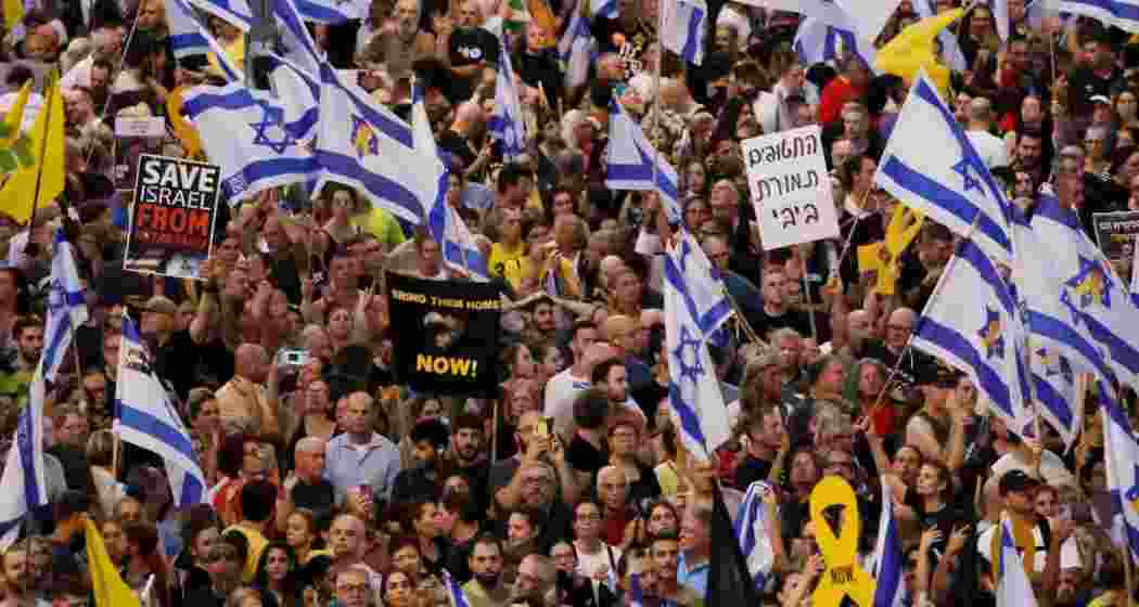 Rally in Tel Aviv calling for ceasefire, return of hostages.