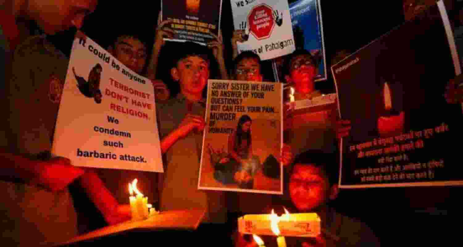 Children in Jammu, while taking part in a candlelight vigil in solidarity with the victims of the Pahalgam terror attack. File photo.
