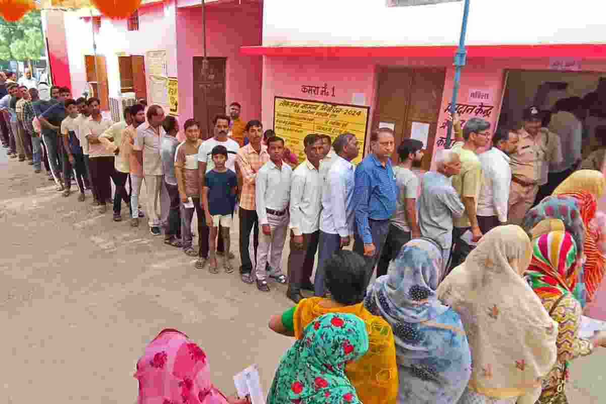 MP bypolls: Vijaypur sees 75.27pc turnout, Budhni at 72.37pc