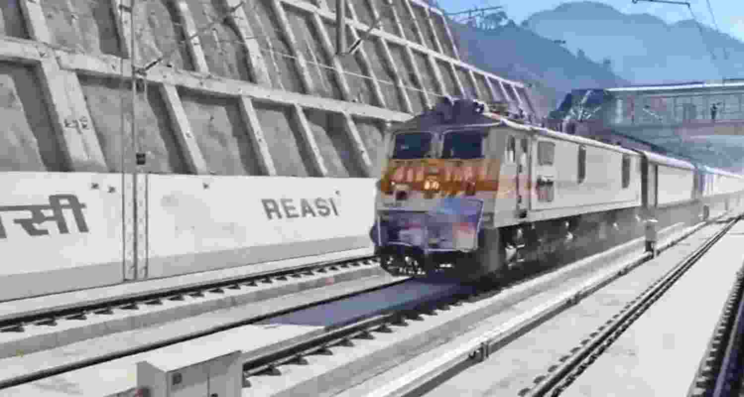 The final speed trials on the Katra-Banihal section of the Udhampur-Srinagar-Baramulla Rail Link (USBRL) project. The final speed trials on the Katra-Banihal section of the Udhampur-Srinagar-Baramulla Rail Link (USBRL) project.