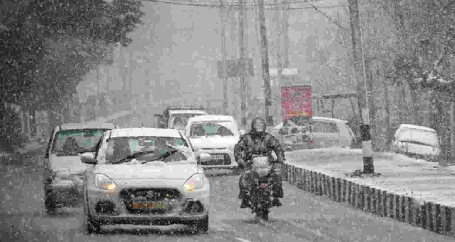 Rain, snow, gusty winds to hit J&K from March 28
