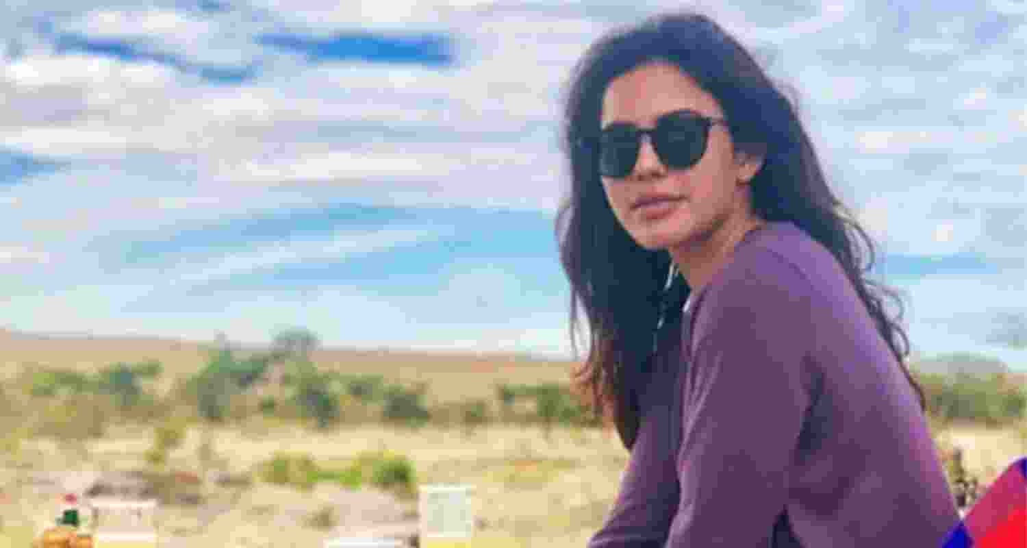 K'taka DGP's daughter, actor Ranya Rao arrested with 14.8 kg gold