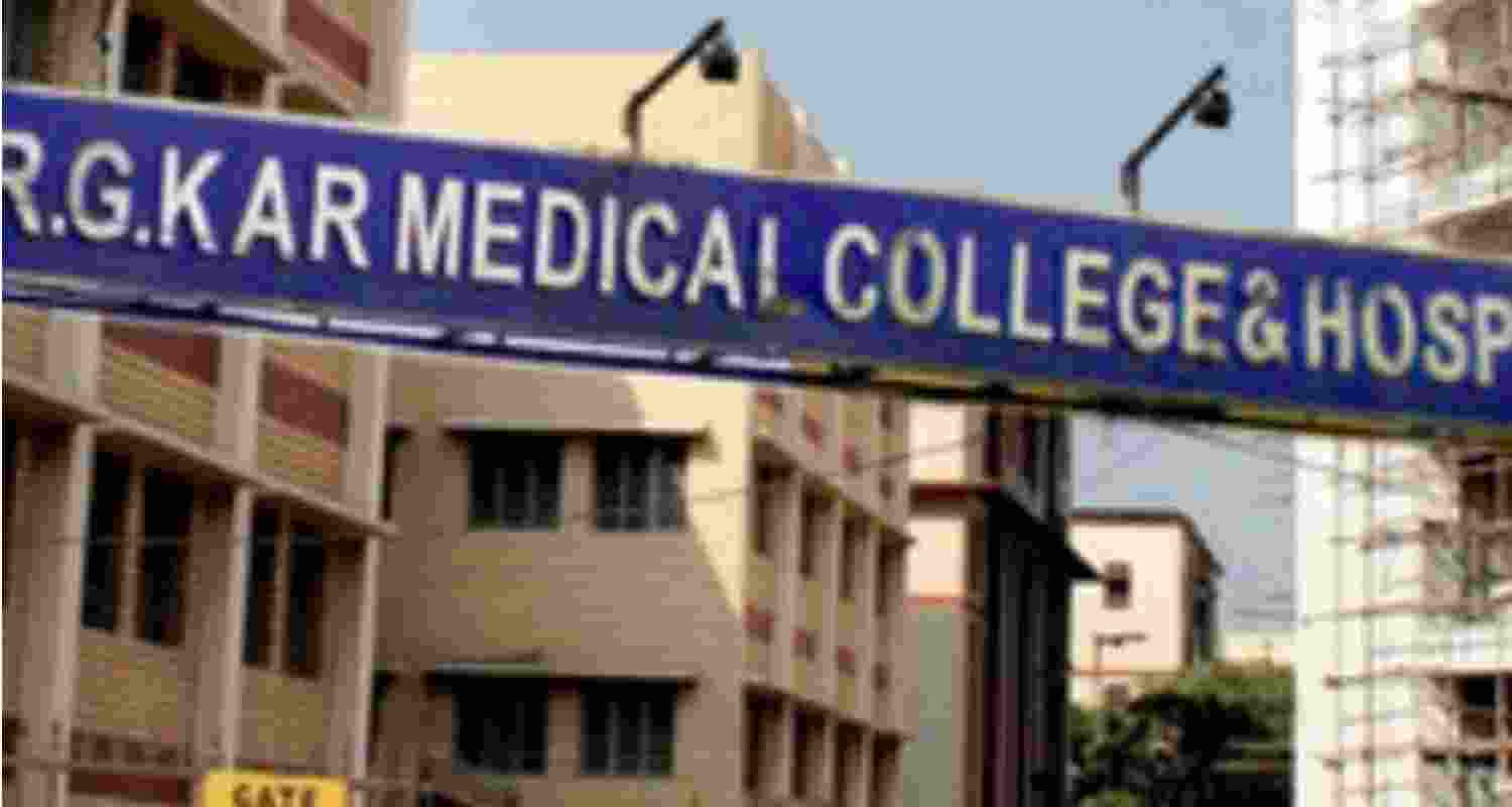 Hearing on RG Kar rape-murder case in SC postponed to Thursday
