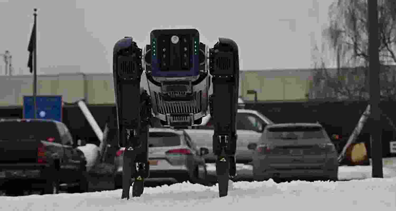 The Aurora robot. Screengrab.