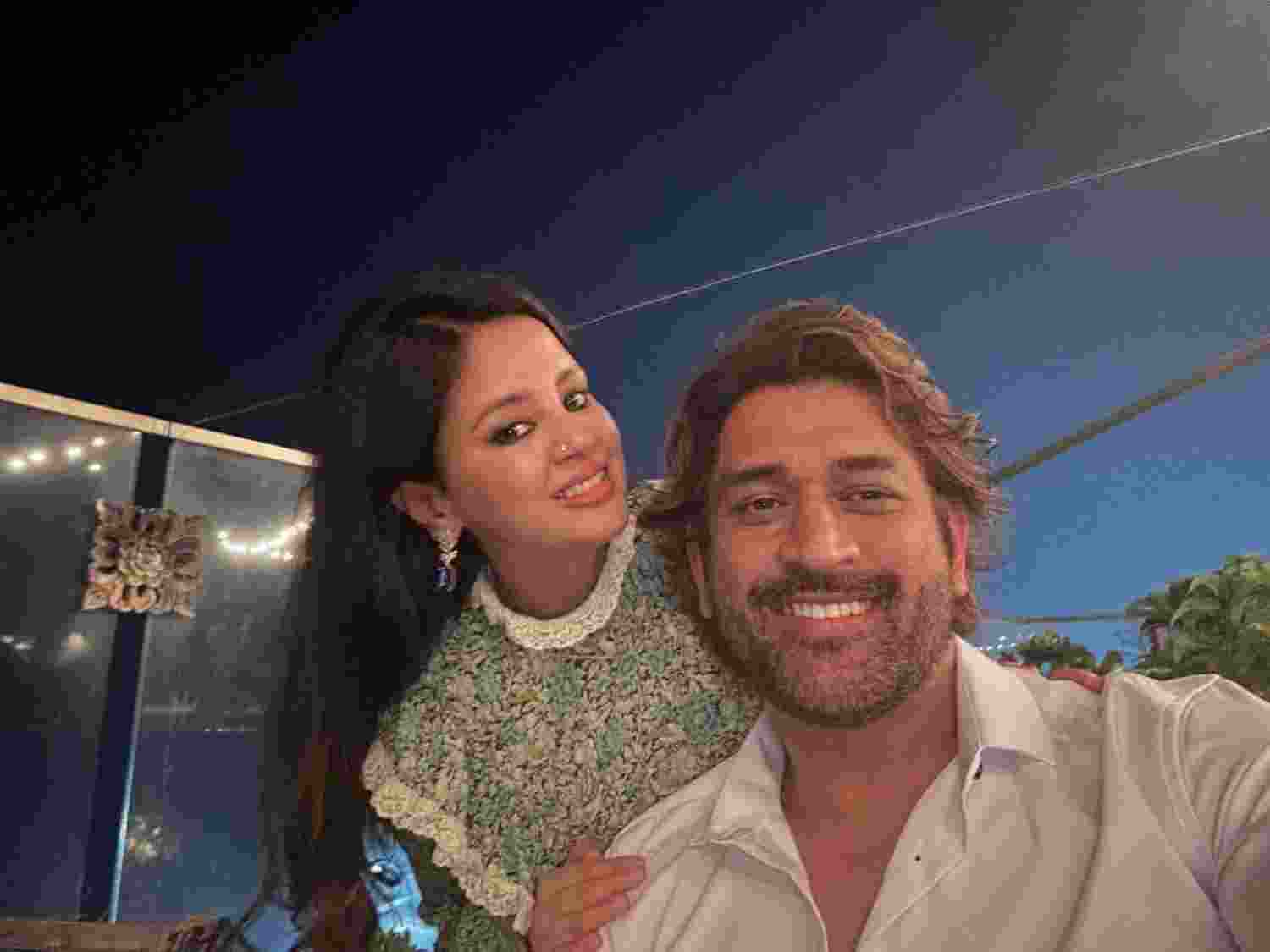 'Baby on the way..." Sakshi Dhoni's Instagram post breaks internet