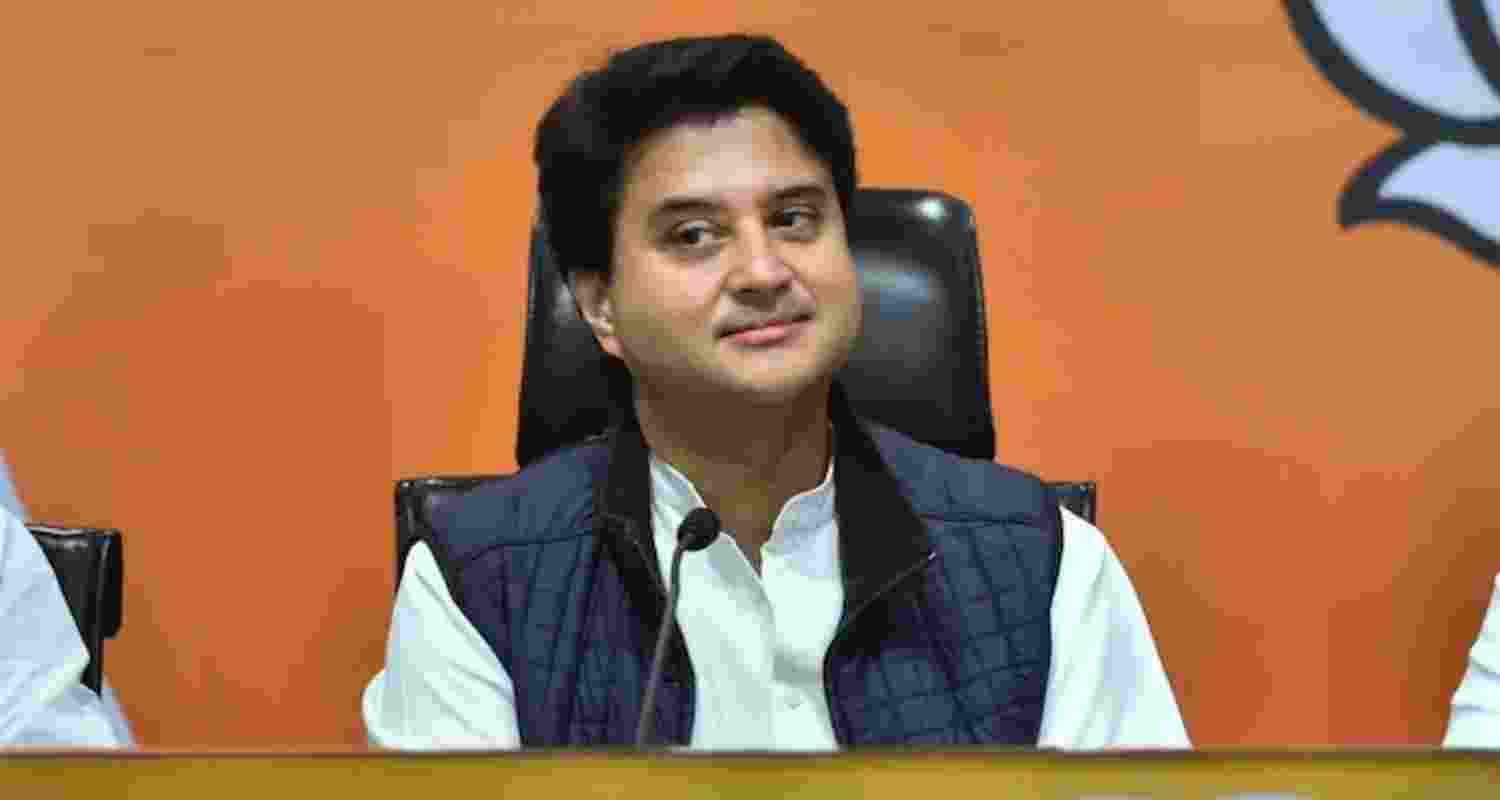 Scindia to open 'Sukanya' accounts of newborn girls in Guna