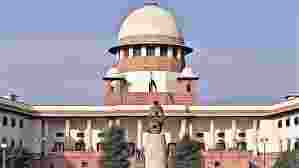 SC seeks Centre's help on plea to ban online gambling in India