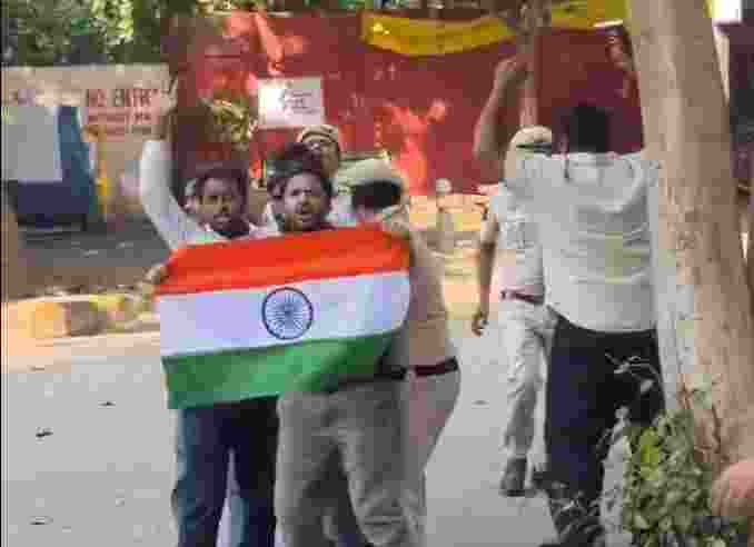  Saurav Das, Ashutosh Ranka Detained
