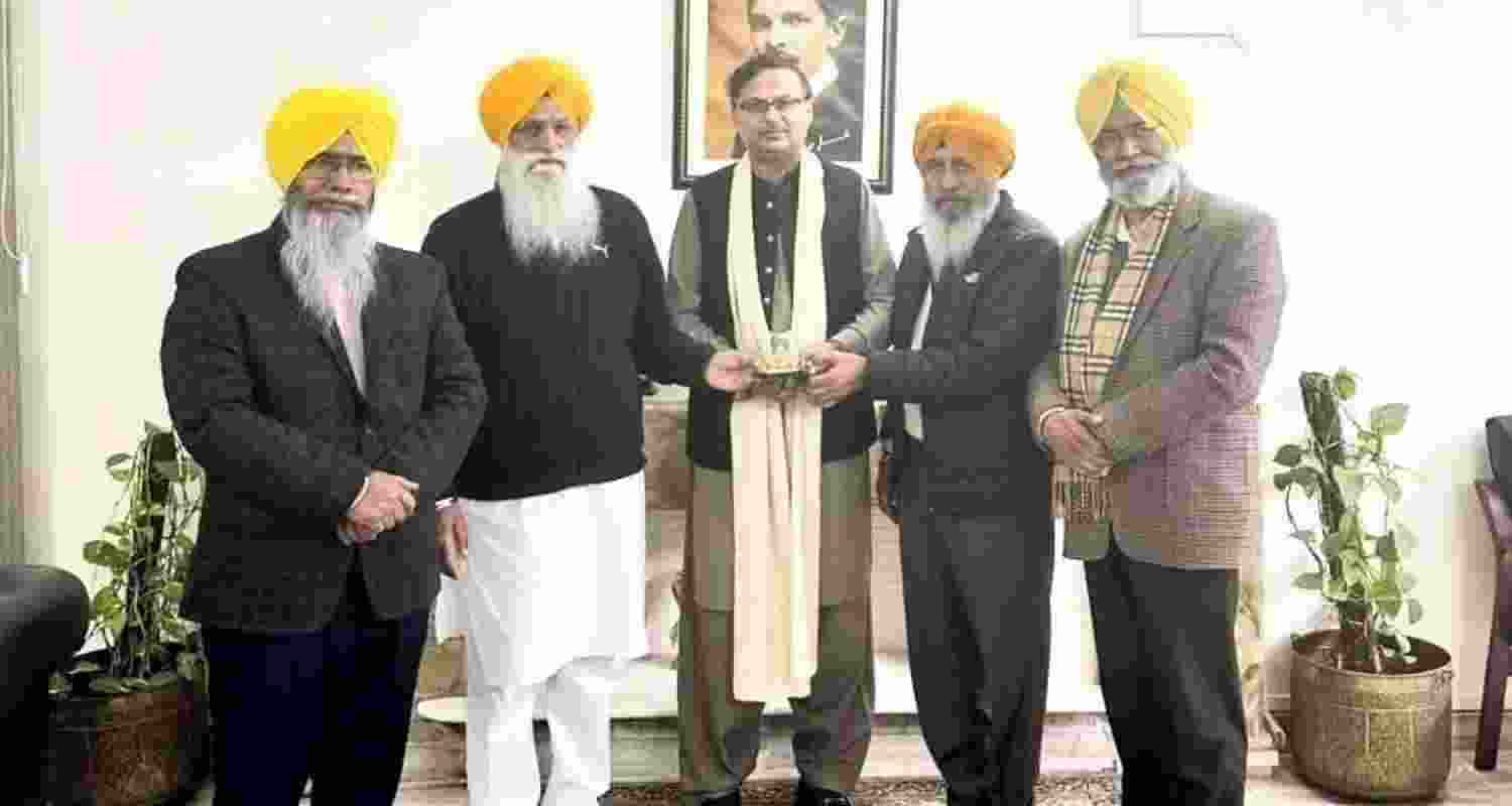 SGPC delegation met the Charge d’Affaires of Pakistan to India. 