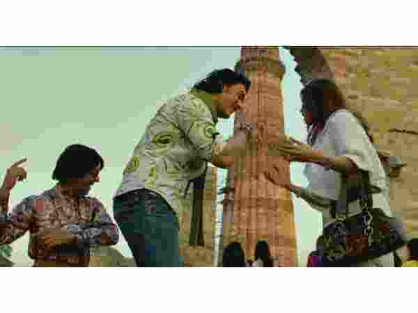 Delhi govt slashes shooting fees to woo  filmmakers in city