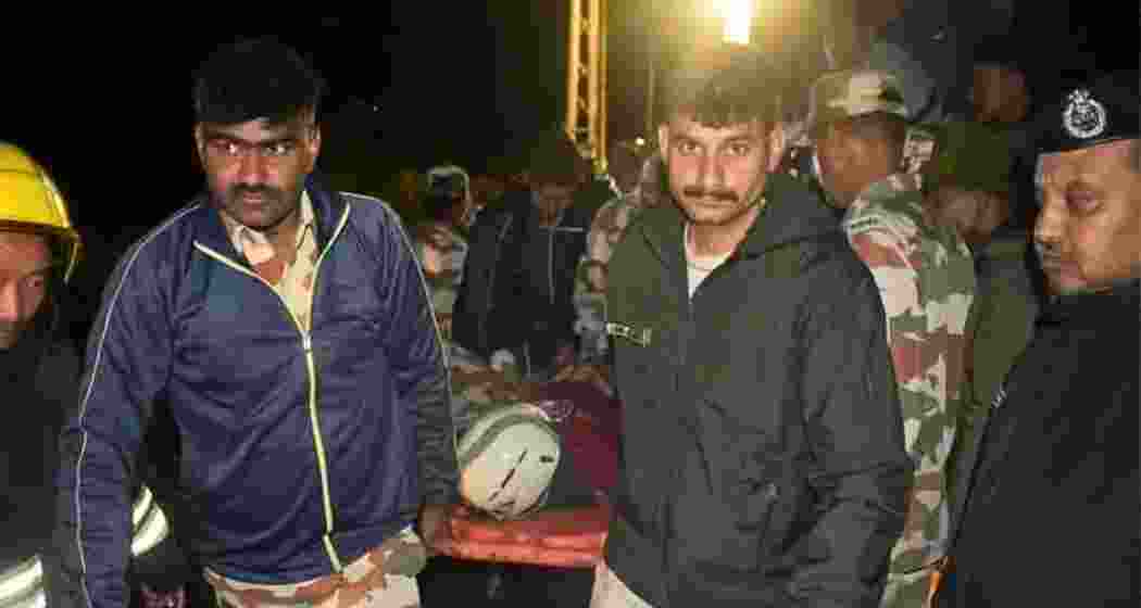 ITBP personnel carry out rescue operations in Mangan district, North Sikkim, after a tourist vehicle plunged into the Teesta river late Thursday night, leaving one dead and eight missing.