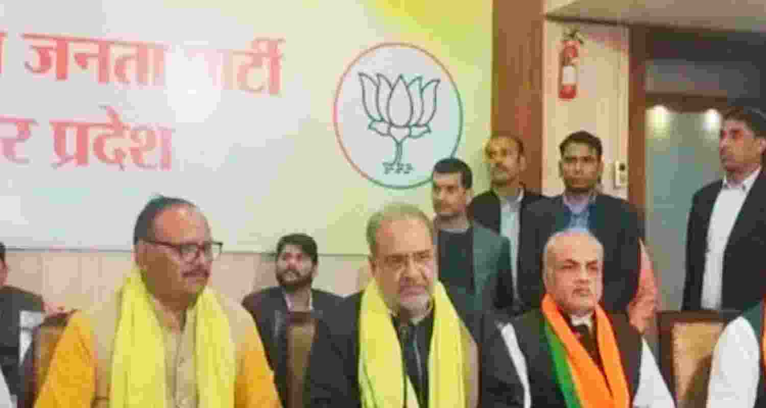 Vibhakar Shastri resigned from Congress on Wednesday. 