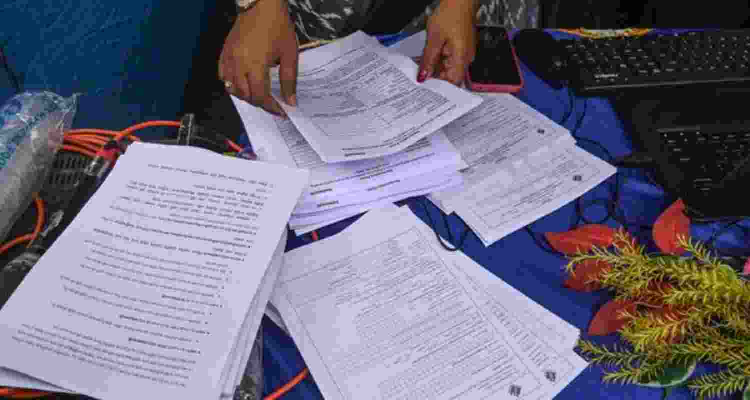 The Bengal SIR exercise, which began on December 4 and concluded on December 11, was notable for reports of an exodus of illegal Bangladeshis and protests from booth-level officers (BLOs) regarding harsh timelines and excessive work pressure. 